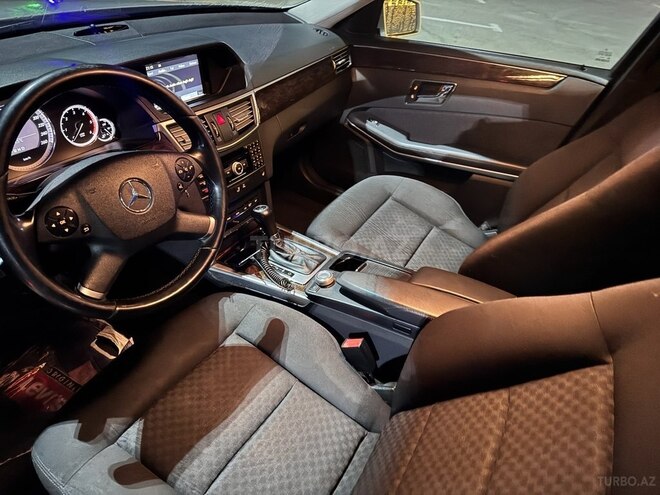 Mercedes E 220 d 2011, 268,000 km - 2.2 l - Bakı