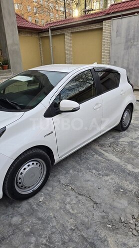 Toyota Aqua 2019, 110,000 km - 1.5 л - Bakı