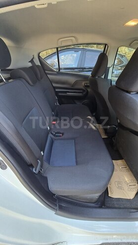 Toyota Aqua 2019, 110,000 km - 1.5 л - Bakı