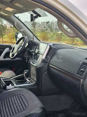Toyota Land Cruiser 2019, 143,948 km - 4.0 l - Bakı