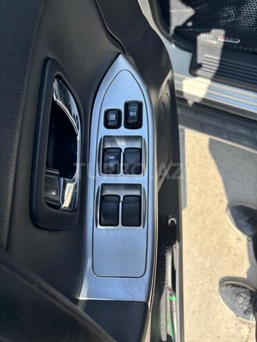 Mitsubishi Pajero 2015, 250,000 km - 3.0 л - Yevlax