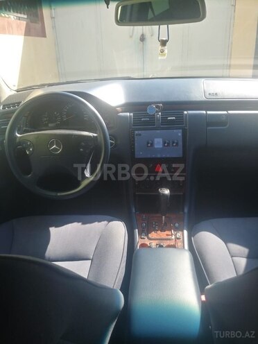 Mercedes E 220 d 2000, 438,000 km - 2.2 l - Bakı