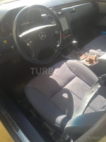Mercedes E 220 d 2000, 438,000 km - 2.2 l - Bakı