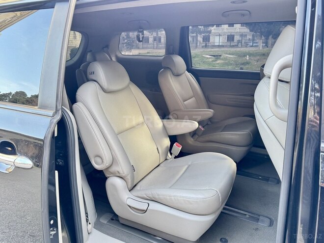 Kia Carnival 2014, 220,000 km - 2.2 l - Bakı