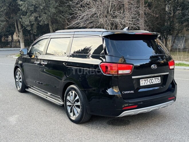 Kia Carnival 2014, 220,000 km - 2.2 l - Bakı