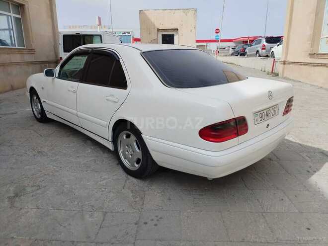 Mercedes E 240 1998, 470,000 km - 2.4 l - Bakı