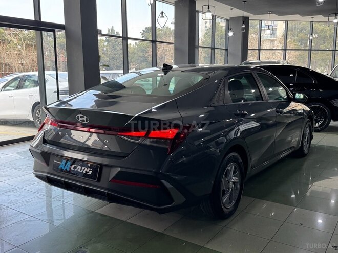 Hyundai Elantra 2024, 30,000 km - 2.0 л - Bakı