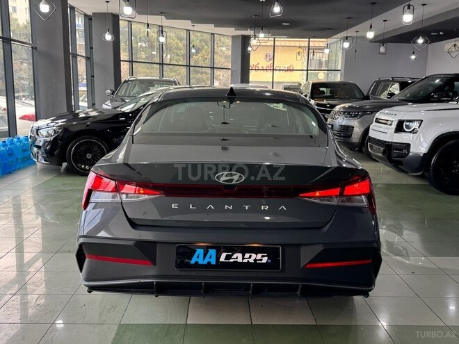 Hyundai Elantra 2024, 30,000 km - 2.0 л - Bakı