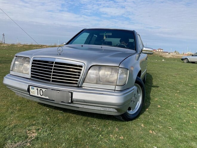 Mercedes E 200 d 1994, 584,000 km - 2.0 l - Siyəzən