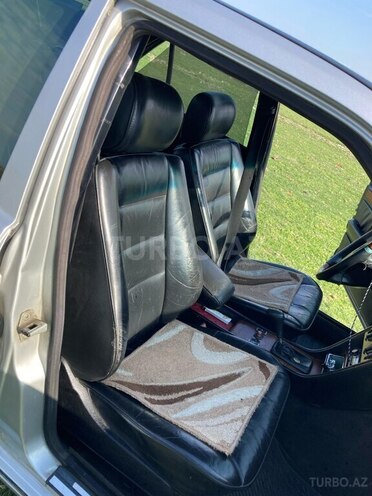 Mercedes E 200 d 1994, 584,000 km - 2.0 l - Siyəzən