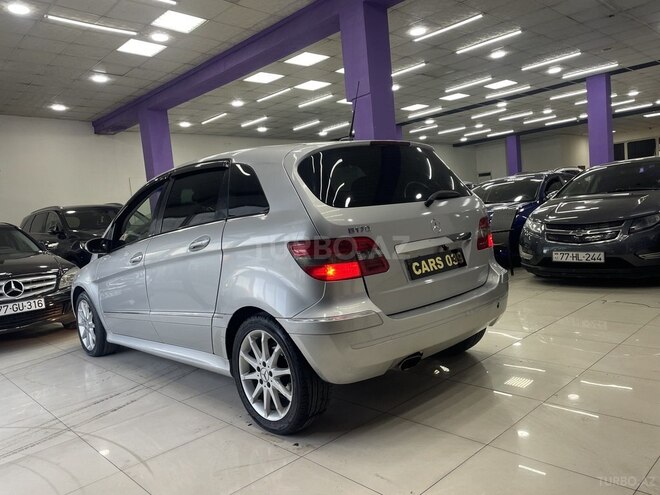 Mercedes B 170 2006, 253,000 km - 1.7 l - Sumqayıt