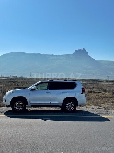 Toyota Land Cruiser Prado 2013, 210,000 km - 2.7 л - Bakı