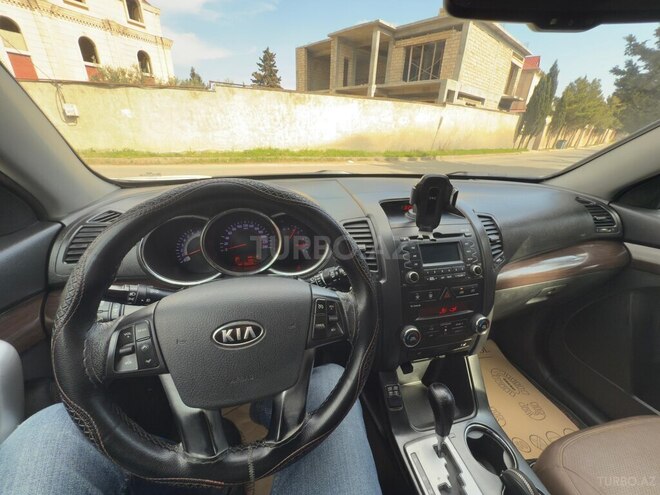 Kia Sorento-6