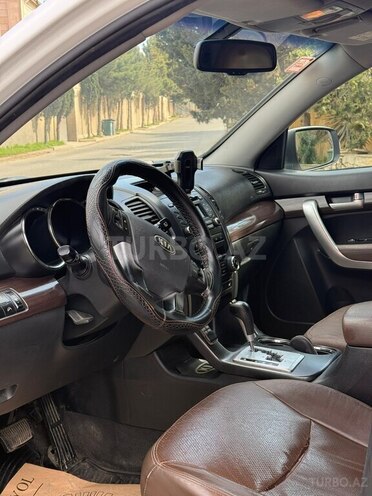 Kia Sorento-10