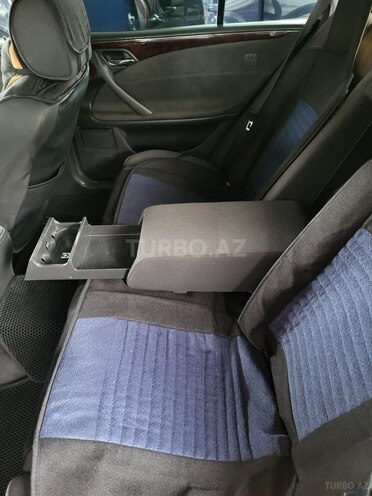Mercedes E 240 2000, 374,744 km - 2.4 l - Gəncə