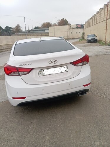 Hyundai Avante 2015, 210,000 km - 1.6 l - Bakı