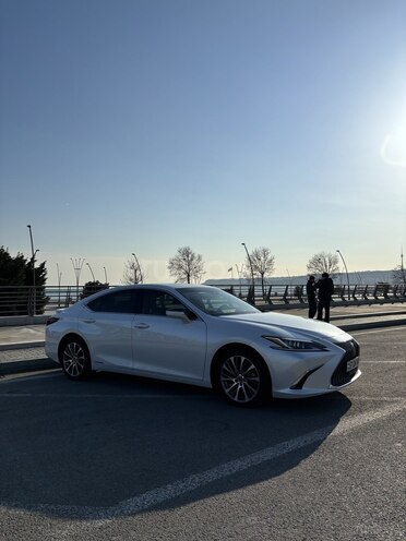 Lexus ES 300h 2020, 86,000 km - 2.5 l - Bakı