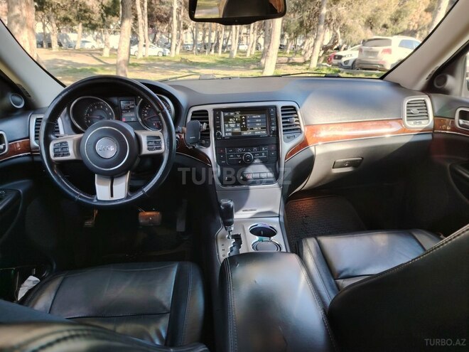 Jeep Grand Cherokee 2012, 194,000 km - 3.6 л - Bakı