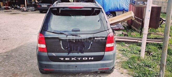 Ssang Yong Rexton 2007, 295,000 km - 3.2 l - Şabran