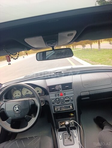 Mercedes C 200 1999, 495,288 km - 2.0 l - Naftalan