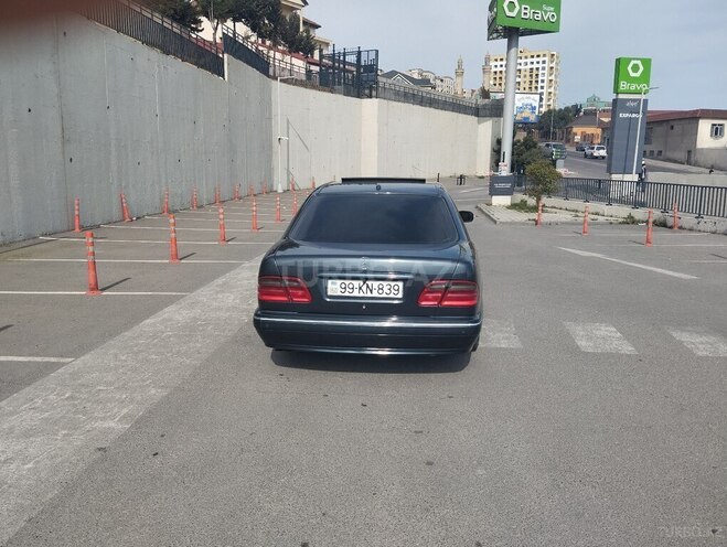 Mercedes E 320 2000, 362,205 km - 3.2 л - Bakı