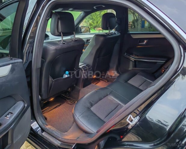 Mercedes E 220 d 2014, 260,000 km - 2.2 l - Bakı