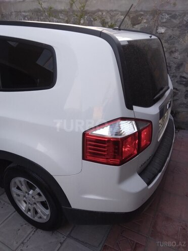 Chevrolet Orlando 2010, 290,000 km - 1.8 l - Şəki