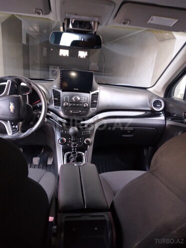 Chevrolet Orlando 2010, 290,000 km - 1.8 l - Şəki