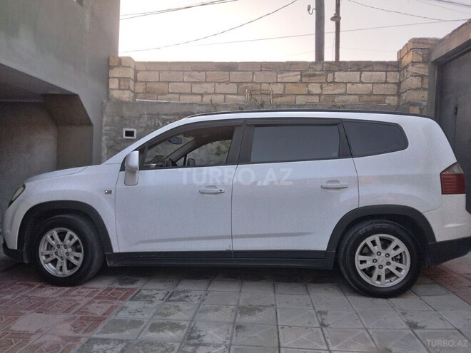 Chevrolet Orlando 2010, 290,000 km - 1.8 l - Şəki