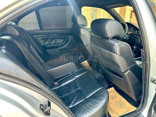 BMW 535 2000, 296,000 km - 3.5 l - Bakı