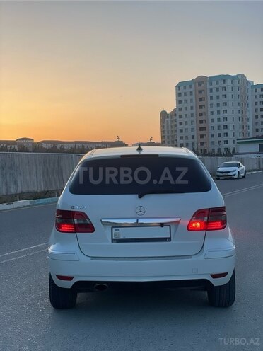 Mercedes B 180 2008, 170,000 km - 1.7 l - Sumqayıt