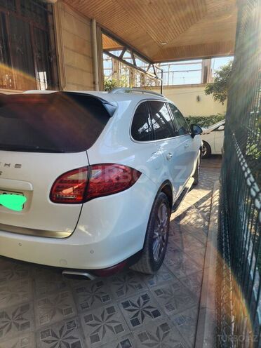 Porsche Cayenne 2013, 106,000 km - 3.6 l - Bakı