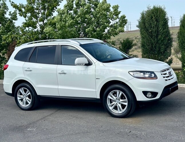 Hyundai Santa Fe 2010, 310,000 km - 2.0 л - Bakı