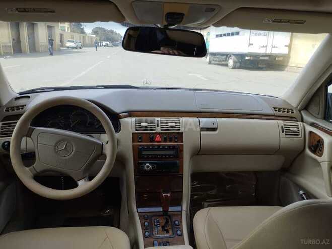 Mercedes E 320 1998, 274,193 km - 3.2 l - Bakı