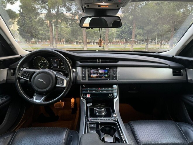 Jaguar XF 2017, 78,000 km - 2.0 l - Bakı