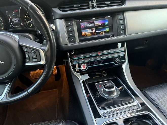 Jaguar XF 2017, 78,000 km - 2.0 l - Bakı