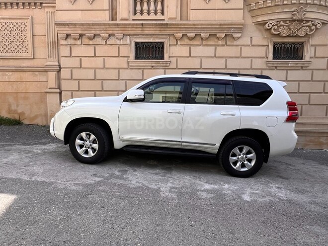 Toyota Land Cruiser Prado 2010, 185,000 km - 2.7 л - Bakı