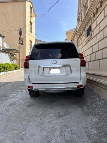 Toyota Land Cruiser Prado 2010, 185,000 km - 2.7 л - Bakı