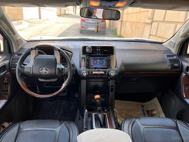 Toyota Land Cruiser Prado 2010, 185,000 km - 2.7 л - Bakı