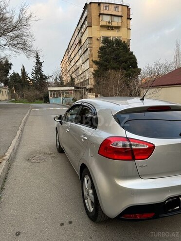 Kia Rio 2012, 284,000 km - 1.1 l - Bakı