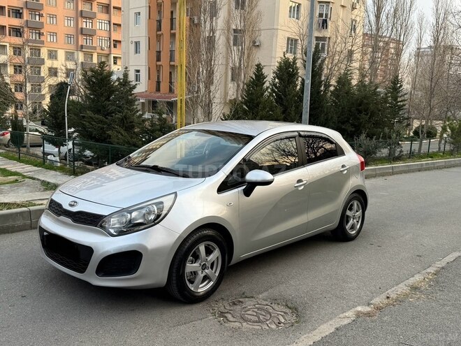 Kia Rio 2012, 284,000 km - 1.1 l - Bakı
