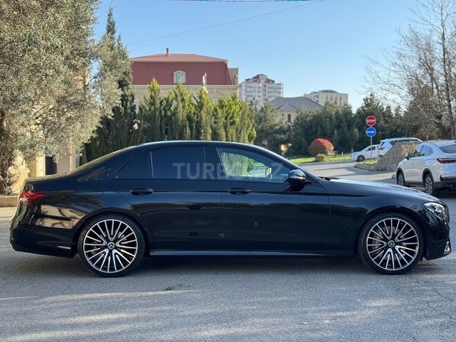 Mercedes E 300 e 2022, 61,800 km - 2.0 l - Bakı