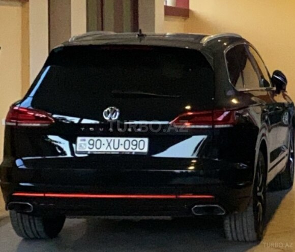 Volkswagen Touareg 2018, 98,000 km - 3.0 l - Bakı