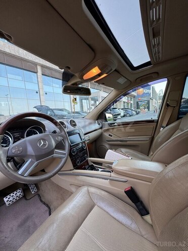 Mercedes GL 550 2011, 162,000 km - 5.5 l - Bakı