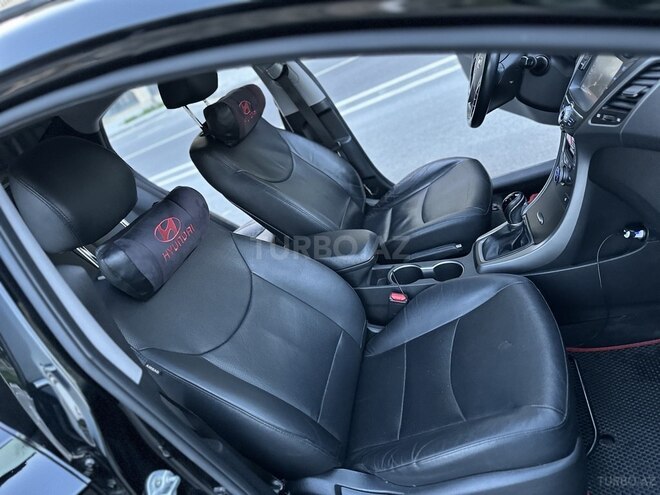 Hyundai Elantra 2014, 175,577 km - 2.0 л - Bakı