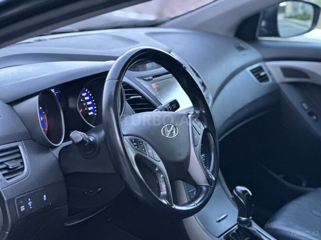 Hyundai Elantra 2014, 175,577 km - 2.0 л - Bakı