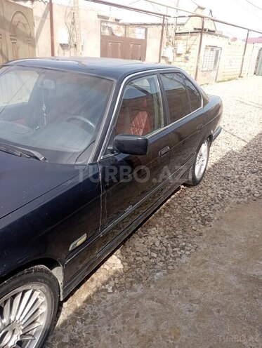 BMW 520 1995, 398,000 km - 2.0 l - Sumqayıt