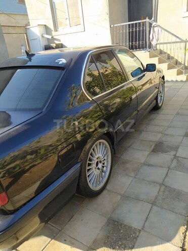 BMW 520 1995, 398,000 km - 2.0 l - Sumqayıt