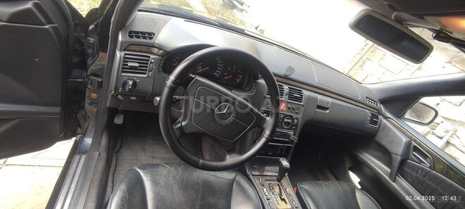 Mercedes E 220 d 1999, 435,456 km - 2.2 l - Bakı