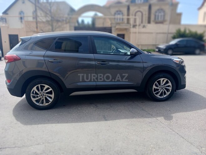 Hyundai Tucson 2018, 100,000 km - 2.0 l - Bakı